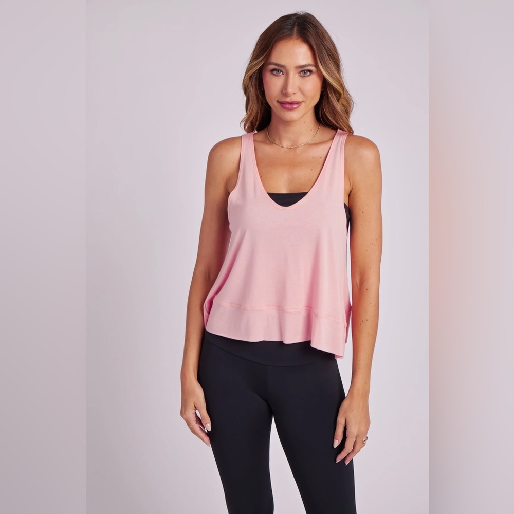 ๐ NWT Onzie | OM Reversible Tank | Peach Quartz | Size M/L - Picture 4 of 16